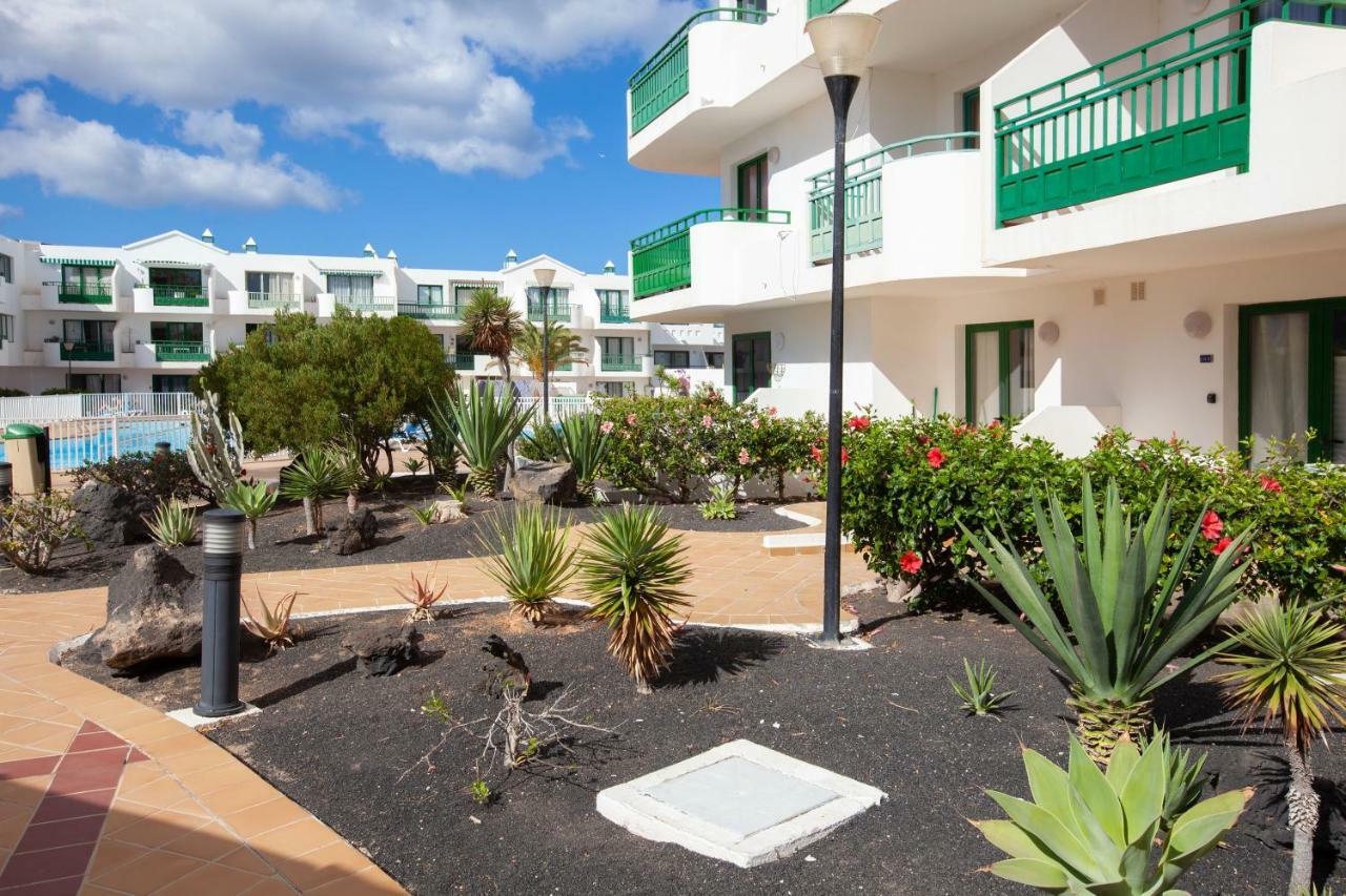 Luxury Beach Front Apartmentos Tahiche Costa Teguise Esterno foto